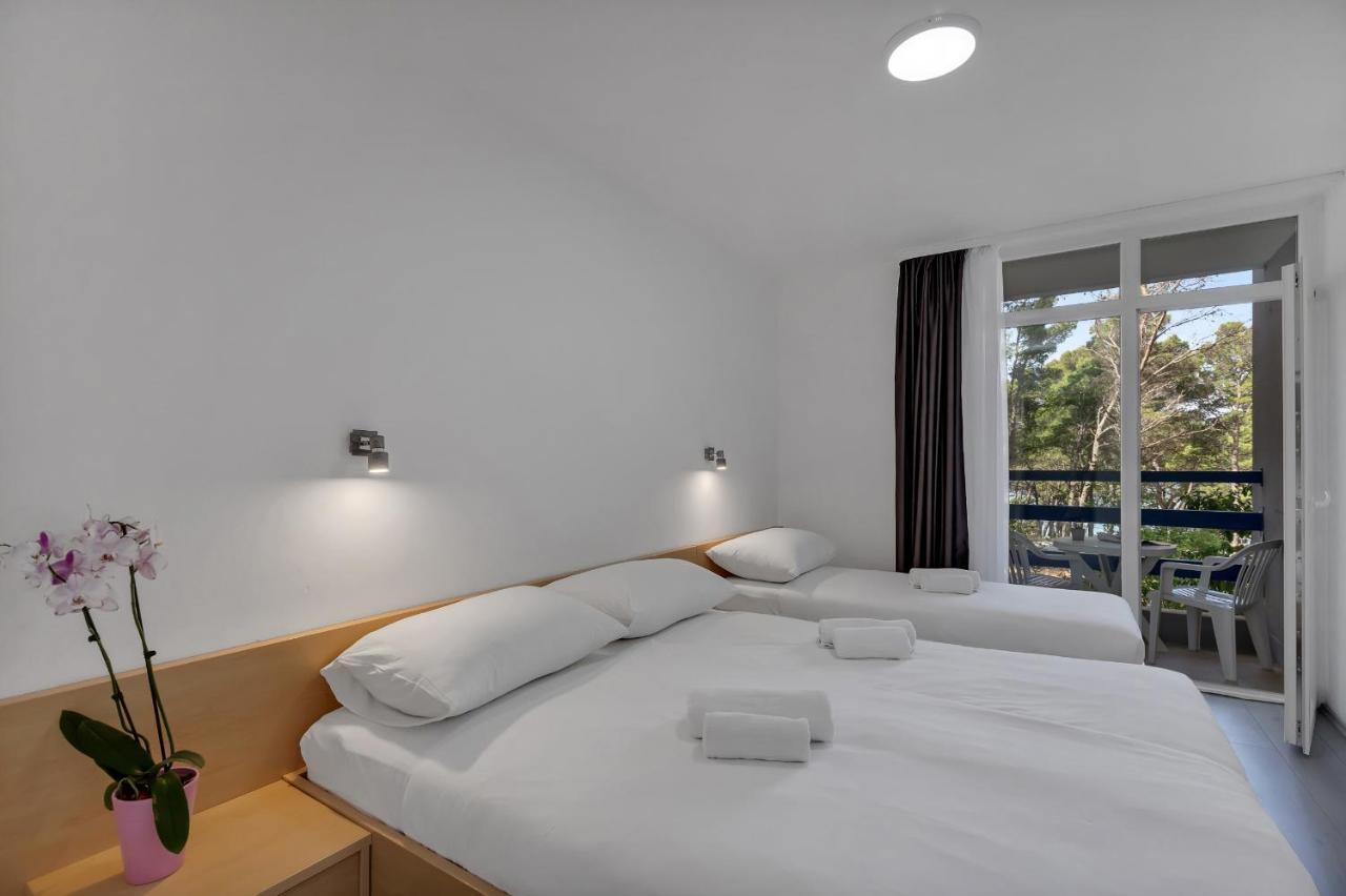 Hotel Alem Baška Voda Exteriör bild