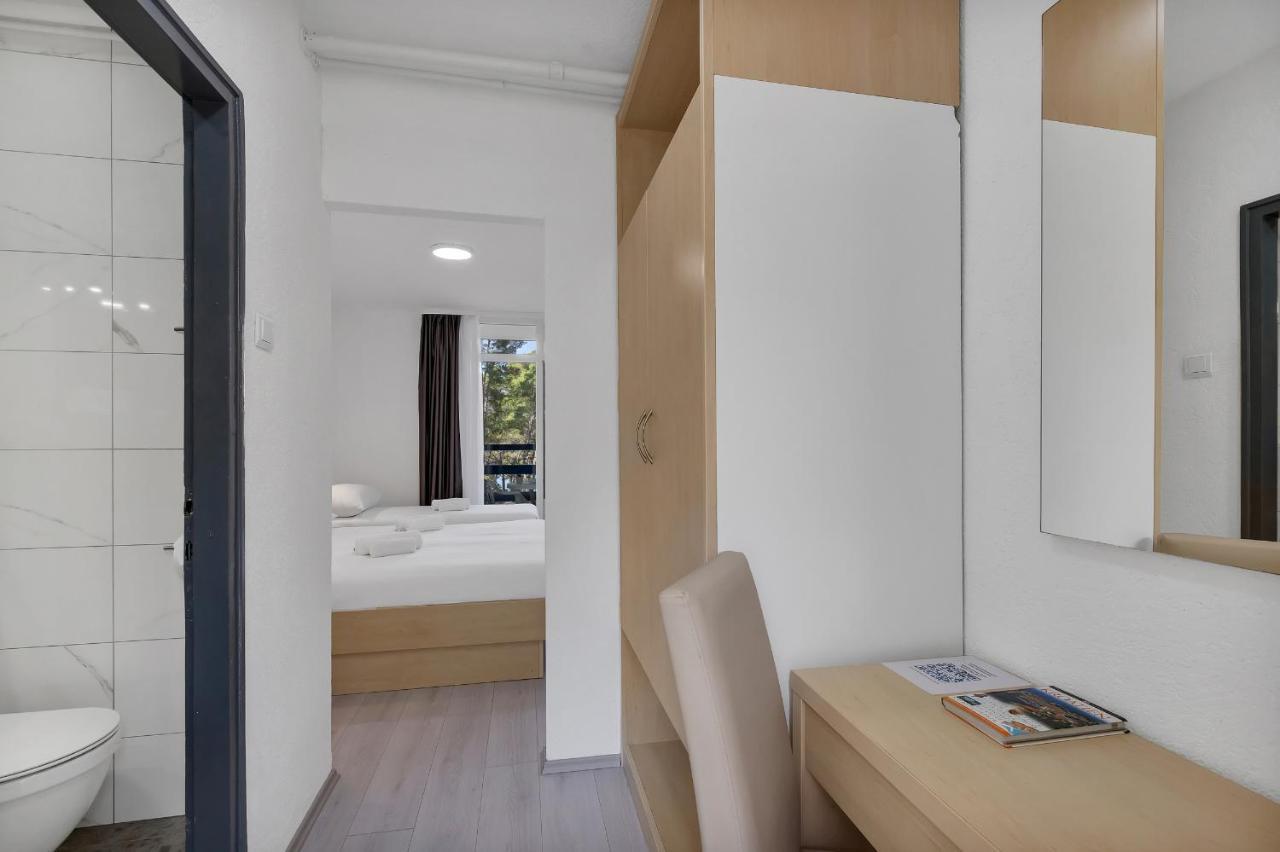 Hotel Alem Baška Voda Exteriör bild