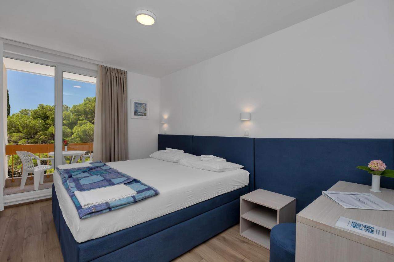 Hotel Alem Baška Voda Exteriör bild