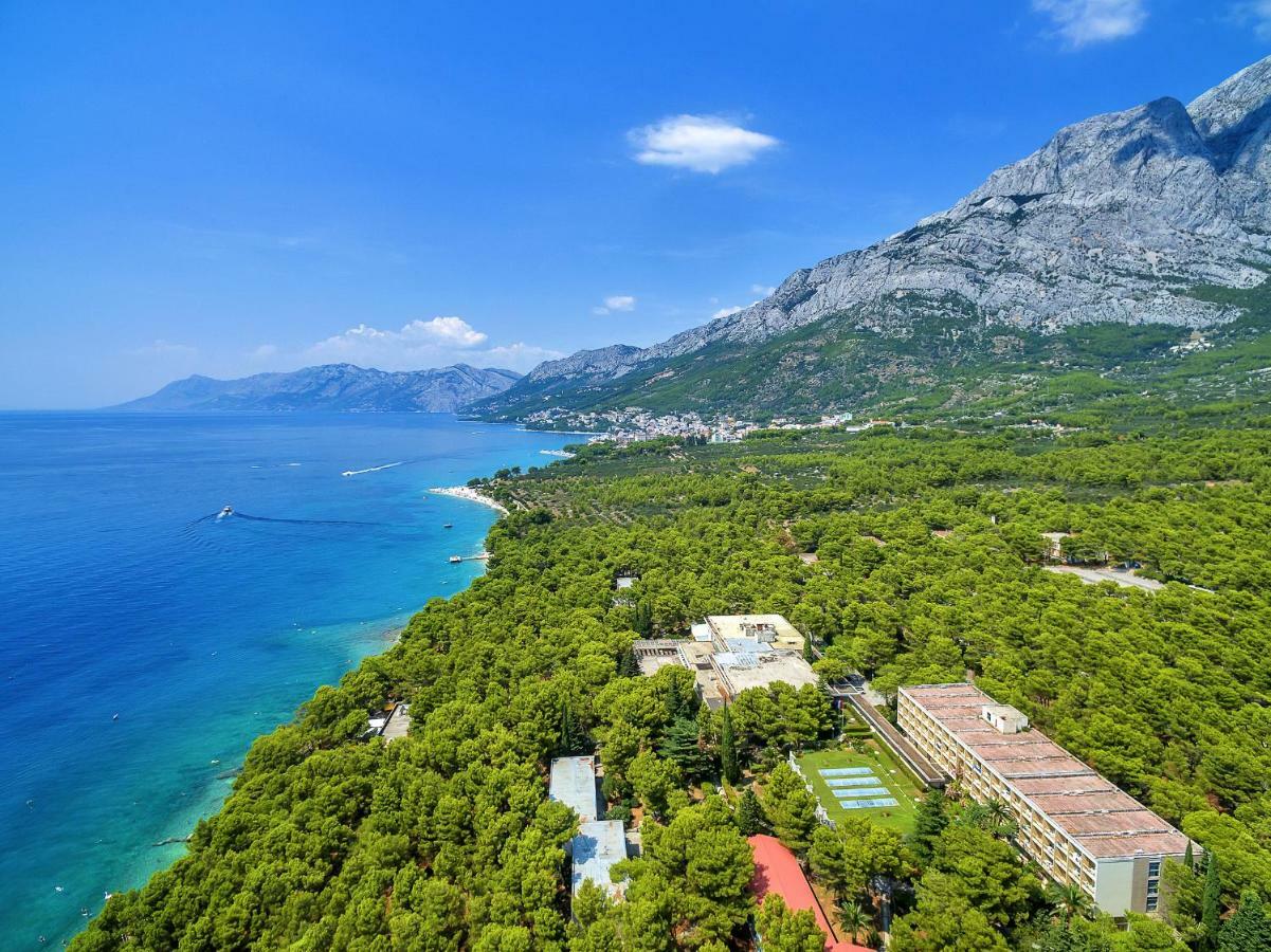 Hotel Alem Baška Voda Exteriör bild